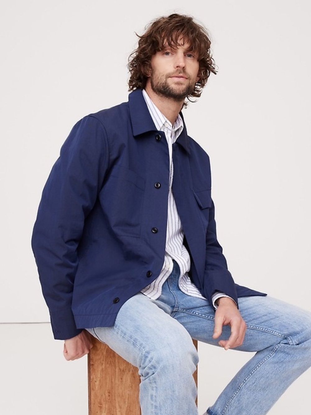 Banana Republic Men’s Navy Water Resistant Shirt Jacket. Size M Tall.